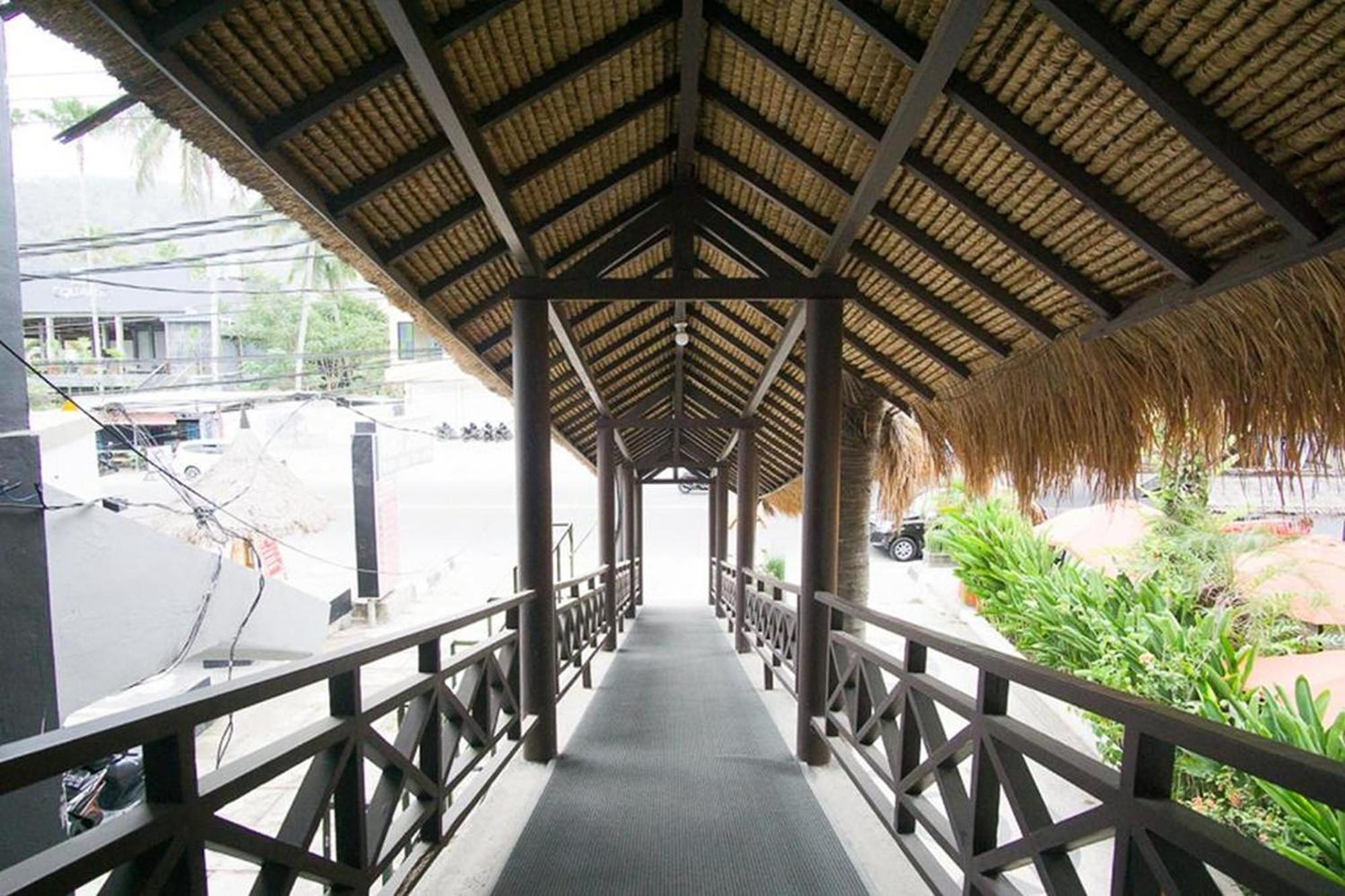 Taman Unique Hotel Senggigi Exterior photo